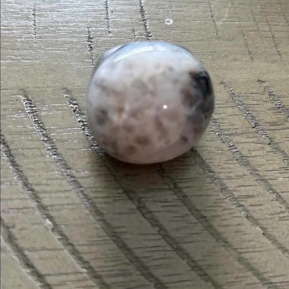 Rootbeer Colored Agate Ring, Size 6 - image 3